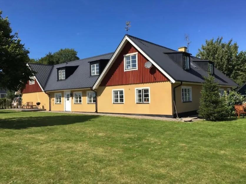 Gladsax Gamla Gard Luxury Holiday Home Simrishamn Eksteriør bilde